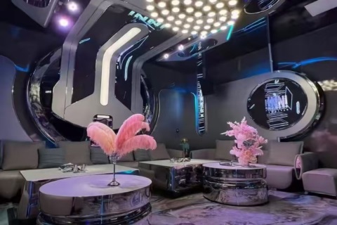 石河子商务KTV礼宾员招聘启事